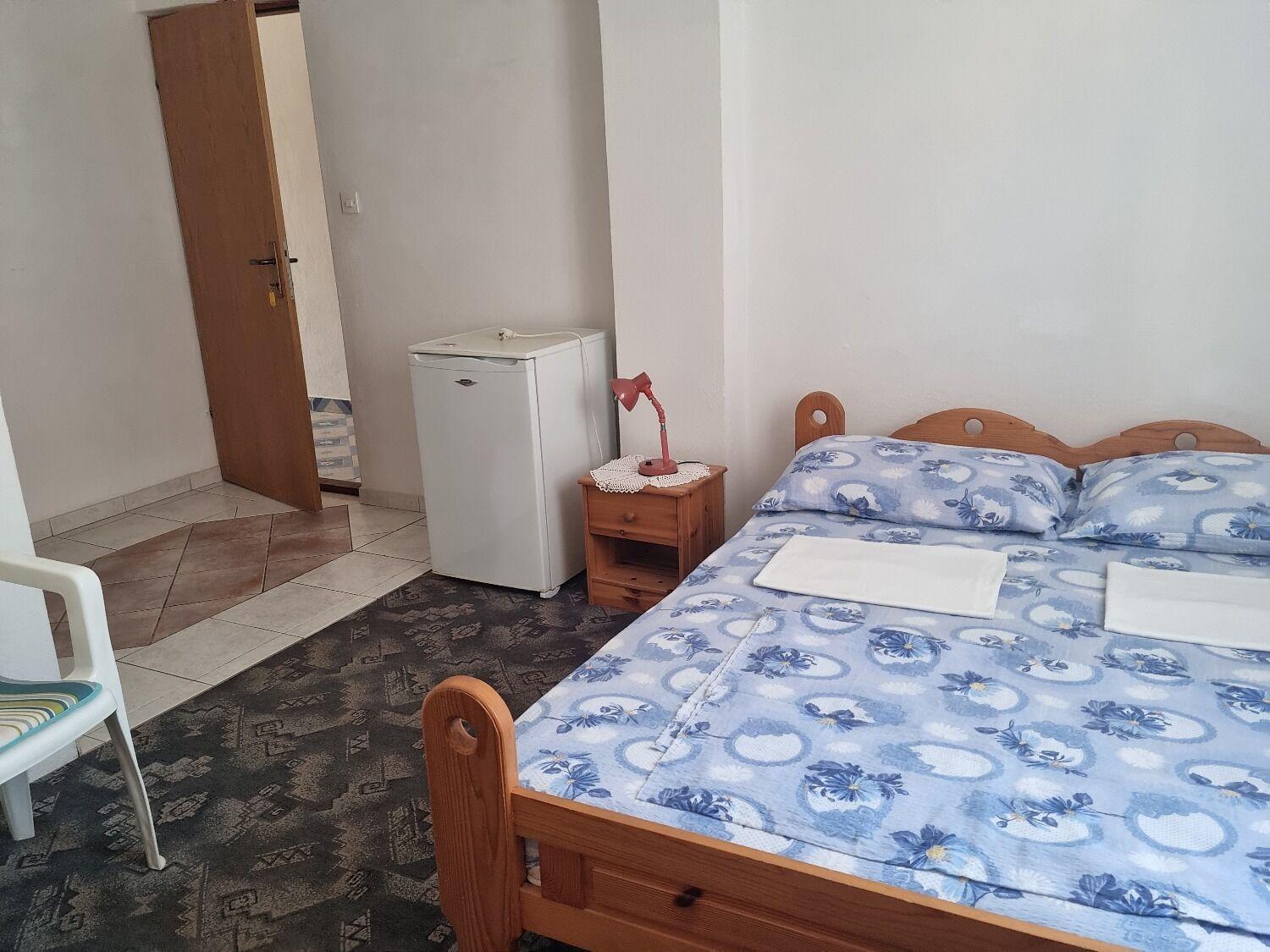 Rooms Mat Vir Luaran gambar